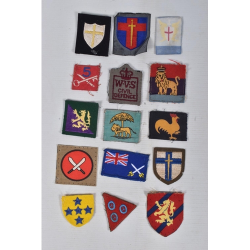 245 - BRITISH ARMY/COMMONWEALTH SHOULDER PATCHES, 24 in number WW2 period to include examples, RE Training... 