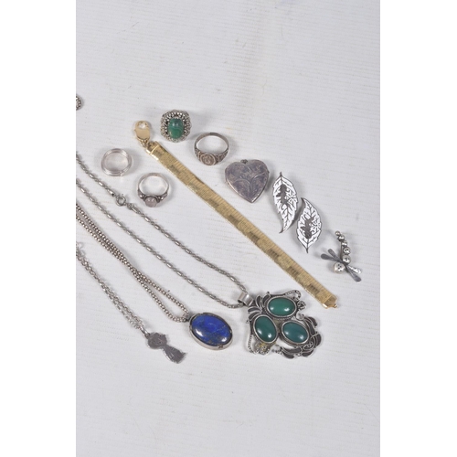 318 - A BAG OF ASSORTED JEWELLERY, to include a large continental white metal green hardstone set pendant ... 