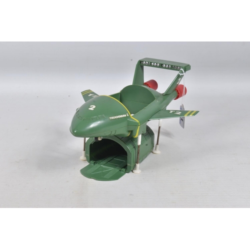 41 - A BOXED JR21 TOYS (J ROSENTHAL) THUNDERBIRD 2, friction drive (working) plastic model, appears compl... 