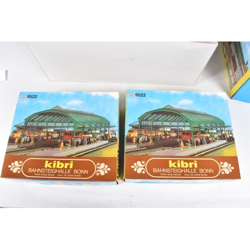 167 - A BOXED UNBUILT KIBRI HO SCALE BONN STATION PLASTIC KIT, No.B-9524, comprising Station Building kit ... 