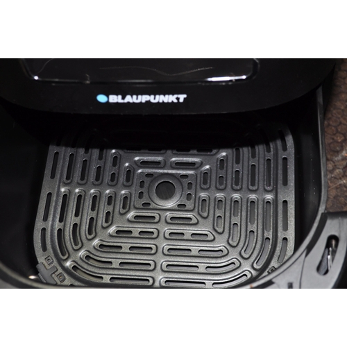 98 - A BLAUPUNKT AIR FRYER with original box and a Easy Home 14.4v car vac (both PAT pass and working)