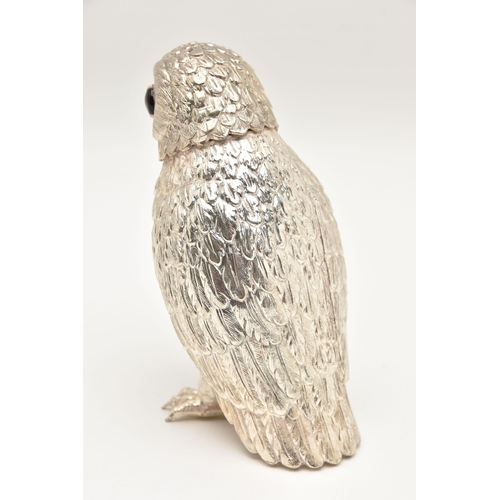 473 - A WHITE METAL 'CORBELL & CO' NOVELTY SUGAR SHAKER, a silver plated owl with glass eyes, approximate ... 