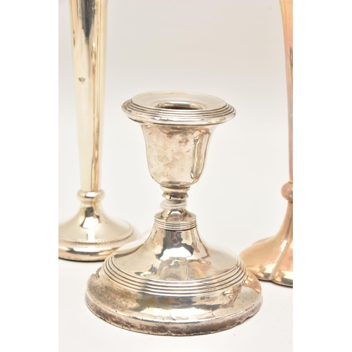 478 - AN ASSORTMENT OF SILVER, to include a pair of quatrefoil form posy vases with weighted bases, approx... 