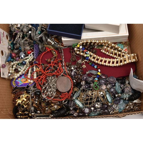 520 - A BOX OF ASSORTED COSTUME JEWELLERY AND ITEMS, to include a gold tone 'Monet' floral brooch, chains,... 