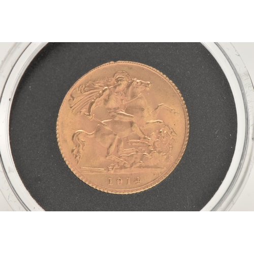 534 - A BOXED GEORGE V 1914 GOLD HALF SOVEREIGN COIN 22ct 19.3mm 3.98g