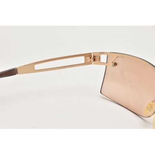 543 - TWO PAIRS OF LADIES SUNGLASSES, the first a pair of Gucci GG 3132/S 791CC 57 18 125, tortoiseshell g... 