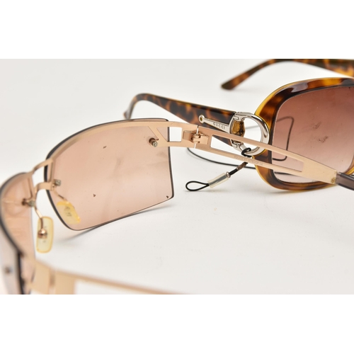 543 - TWO PAIRS OF LADIES SUNGLASSES, the first a pair of Gucci GG 3132/S 791CC 57 18 125, tortoiseshell g... 