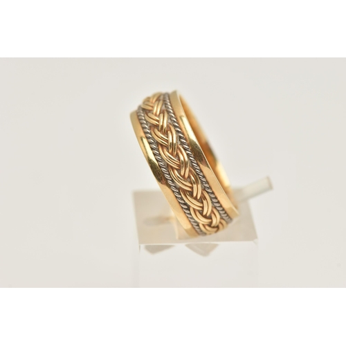 419 - AN 18CT GOLD WIDE BAND RING, plait to the centre of the band with fine white metal rope twist detail... 