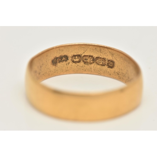 468 - A 22CT GOLD WIDE BAND RING, missing stone, approximate band width 6.8mm, hallmarked 22ct Birmingham,... 