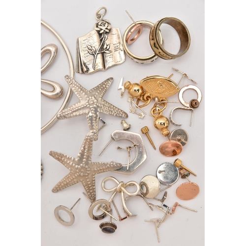 503 - AN ASSORTMENT OF WHITE METAL JEWELLERY, to include two white metal bangles, assorted necklaces and r... 