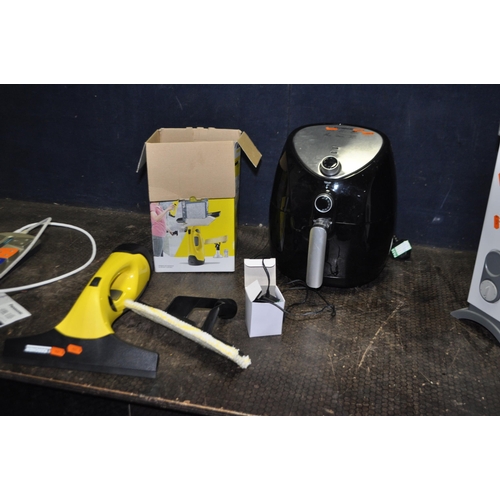 80 - A KARCHER WINDOW VAC in box with power supply and window mop but no detergent bottle, a Tower Air fr... 