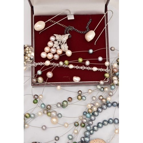 492 - AN ASSORTMENT OF FRESH WATER PEARL JEWELLERY, assorted necklaces, a ring and bracelet, some with whi... 