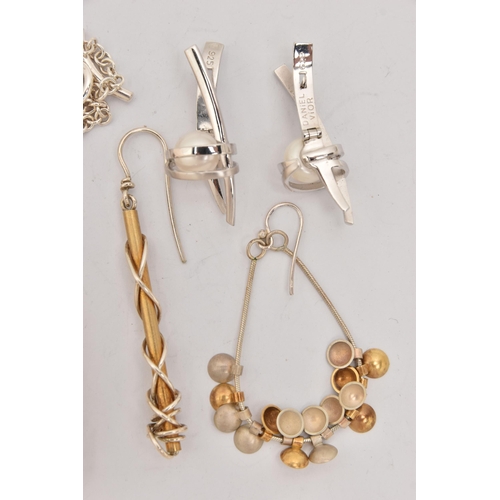 506 - A PAIR OF 'DANIEL VOIR' EARRINGS AND OTHER WHITE METAL JEWELLERY, a pair of white metal and fresh wa... 