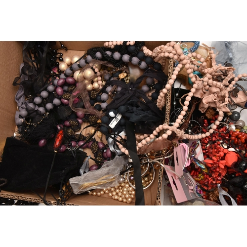 534 - A BOX OF ASSORTED COSTUME JEWELLERY, to include a selection of beaded necklaces, bracelets and jewel... 