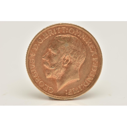 600 - A GEORGE V FULL GOLD SOVEREIGN COIN, dated 1913, approximate gross weight 7.9 grams, diameter 22.0mm