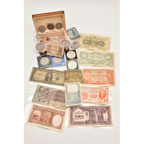 604 - A CARDBOARD TRAY OF MIXED COINS AND BANKNOTES, to include Fatman Dollar China 1921, India One Rupee ... 