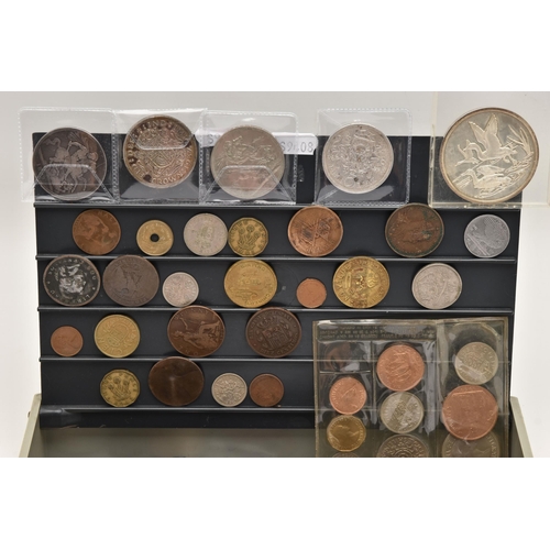 605 - A PLASTIC BOX CONTAINING MIXED COINAGE, to include a white metal approximate 94 gram part of the Ame... 