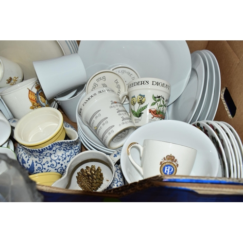 772 - SEVEN BOXES AND LOOSE CERAMICS, GLASSWARE, AND DINNERWARE, glassware include a selection of drinking... 