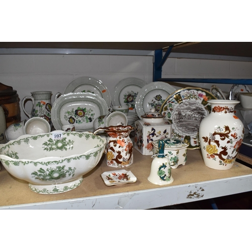 997 - A LARGE COLLECTION OF MASON'S IRONSTONE DINNER WARE, comprising 'Paysley Patt' two small serving dis... 