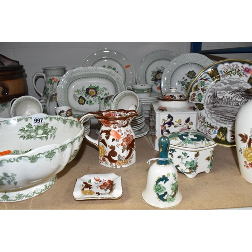 997 - A LARGE COLLECTION OF MASON'S IRONSTONE DINNER WARE, comprising 'Paysley Patt' two small serving dis... 