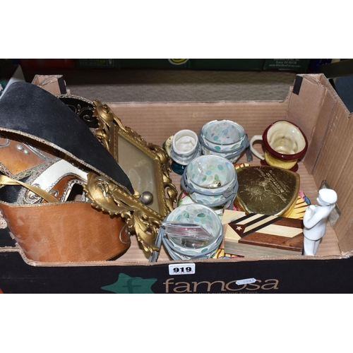 919 - ONE BOX OF MISCELLANEOUS SUNDRIES,  to include a Venetian wall mask, a gilt metal foliate photo fram... 