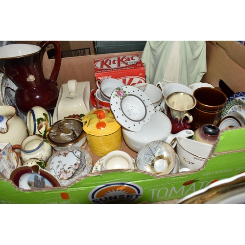 927 - FOUR BOXES AND LOOSE CERAMICS AND GLASSWARE, to include a Denby 'Chevron' pattern coffee set, a boxe... 