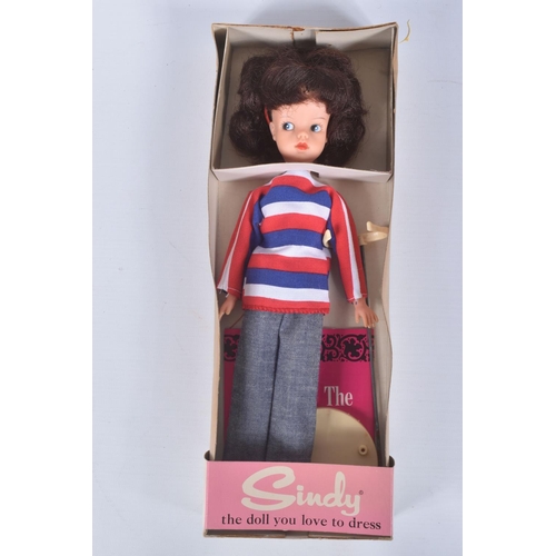 61 - A BOXED PEDIGREE SINDY DOLL, No.6R/1516, brunette version, doll marked 'Made in England' to back of ... 