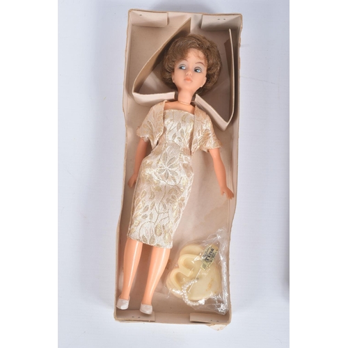 71 - A BOXED ROSS PRODUCTS TINA CASSINI DOLL, Brunette dressed in Evening Star outfit, No.3015B, appears ... 