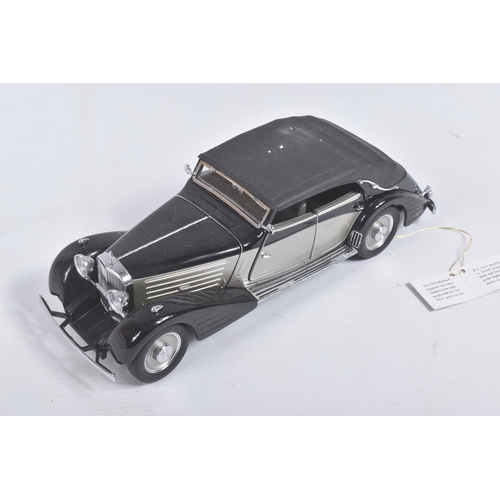 80 - THREE FRANKLIN MINT DIECAST MODEL VEHICLES, to include a 1939 Maybach Zepplin, a 1925 Rolls Royce Si... 