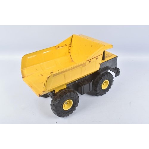 126 - FOUR MIGHTY TONKA TOYS DUMPER TRUCKS, all in playworn condition with paint loss, surface rusting, ma... 