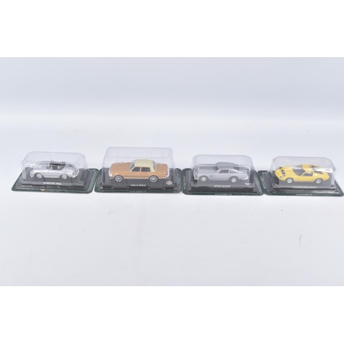 84 - A DEL PRADO COLLECTION 'THE ULTIMATE CAR COLLECTION' DIECAST MODEL CARS AND INFORMATION CARD SETS, C... 