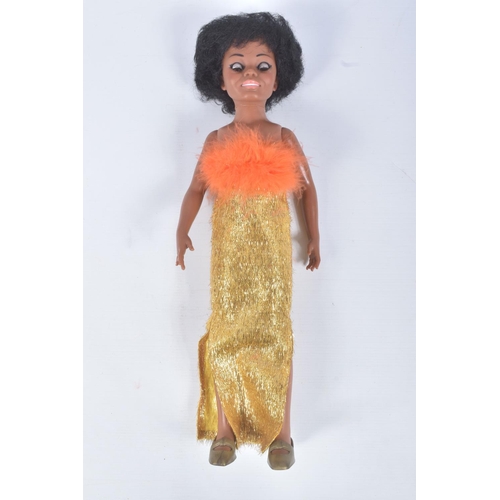 86 - A BOXED IDEAL DIANA ROSS OF THE SUPREMES DOLL, No.0920-9, c.1969, doll appears complete and in very ... 