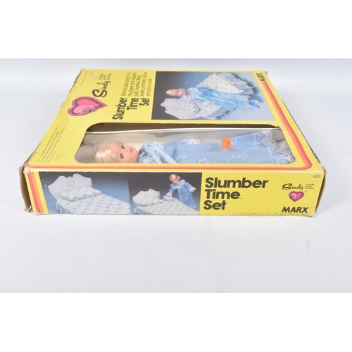 97 - A BOXED MARX SINDY SLUMBER TIME SET, reference 1222, doll featured in blue night time outfit, bed an... 