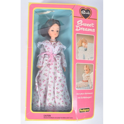 99 - A BOXED PEDIGREE SINDY SWEET DREAMS DOLL, reference 44694, brunette hair, nighttime outfit, box wind... 