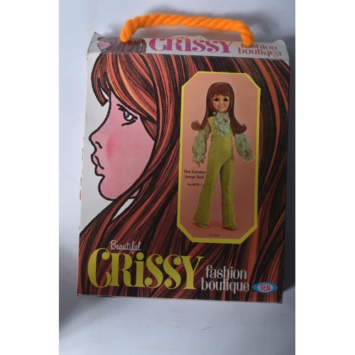 164 - A BOXED 1969 IDEAL BEAUTIFUL CRISSY DOLL, reference 1051-2, used model with changed outfit, orange l... 