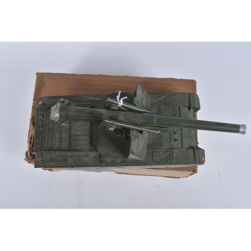 177 - A BOXED BRITAINS SELF PROPELLED 155mm GUN, No.2175, appears complete, playworn condition with some v... 