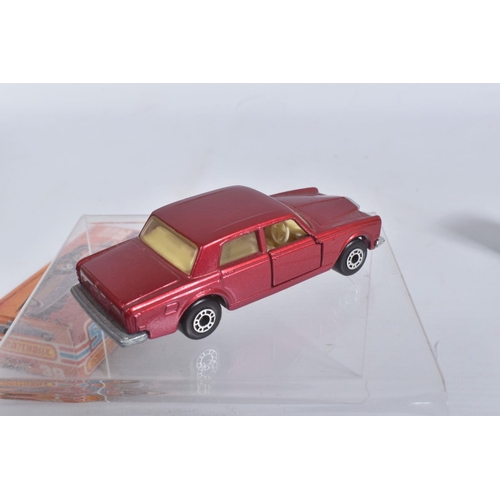 190 - FIVE BOXED MATCHBOX SUPERFAST 75 MODEL CARS, 39 c New Rolls Royce Silver Shadow, red metallic body, ... 