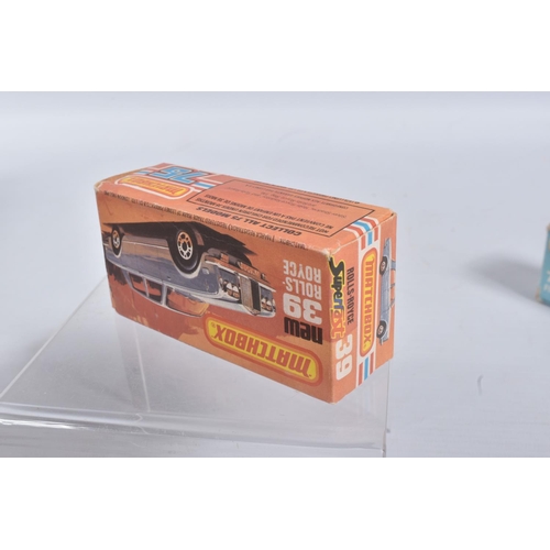 190 - FIVE BOXED MATCHBOX SUPERFAST 75 MODEL CARS, 39 c New Rolls Royce Silver Shadow, red metallic body, ... 