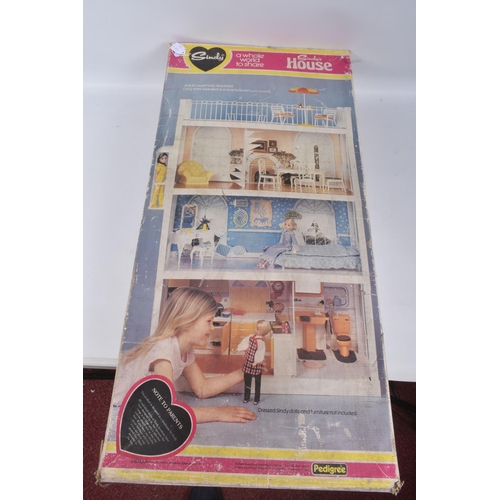 204 - A BOXED PEDIGREE SINDY HOUSE, No.44570, contents not checked but would appear largely complete, box ... 