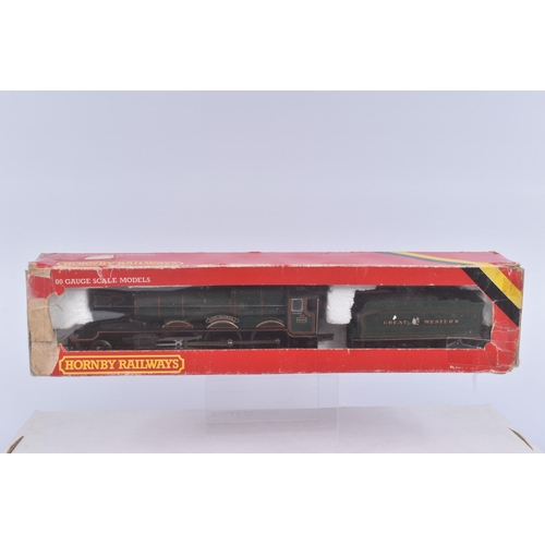 221 - THREE BOXED HORNBY RAILWAYS OO GAUGE KING CLASS LOCOMOTIVES, 'King George I' No.6006, G.W.R. green l... 