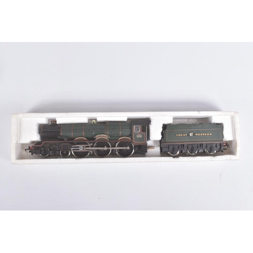 221 - THREE BOXED HORNBY RAILWAYS OO GAUGE KING CLASS LOCOMOTIVES, 'King George I' No.6006, G.W.R. green l... 