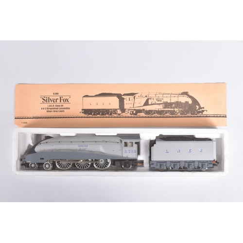 223 - THREE BOXED HORNBY RAILWAYS OO GAUGE A4 CLASS LOCOMOTIVES, 'Silver Fox' No.2512, L.N.E.R. grey liver... 