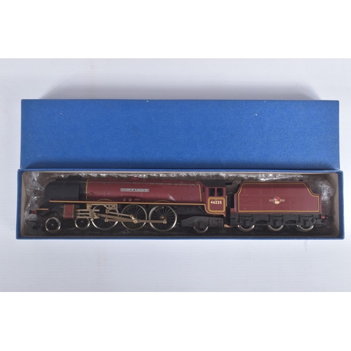 236 - FOUR BOXED HORNBY RAILWAYS OO GAUGE DUCHESS CLASS LOCOMOTIVES, 'Duchess of Sutherland' No.6233 (R066... 