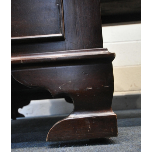 152 - A REPRODUCTION GEORGIAN STYLE MAHOGANY PARTNERS DESK, with three plumb leatherette writing surfaces,... 