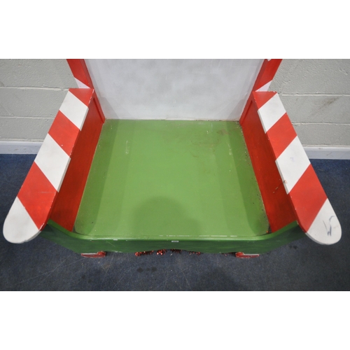 153 - A BESPOKE OVERSIZED PAINTED CHRISTMAS SANTA CLAUS SEAT, width 111cm x depth 84cm x height 180cm, con... 