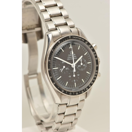 405 - AN 'OMEGA' SPEEDMASTER MOON WRISTWATCH, automatic movement, round black chronograph dial, signed 'Om... 