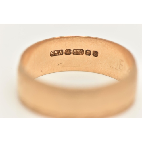 433 - A 9CT GOLD WIDE BAND RING, polished and textured design, approximate band width 6.7mm, hallmarked 9c... 