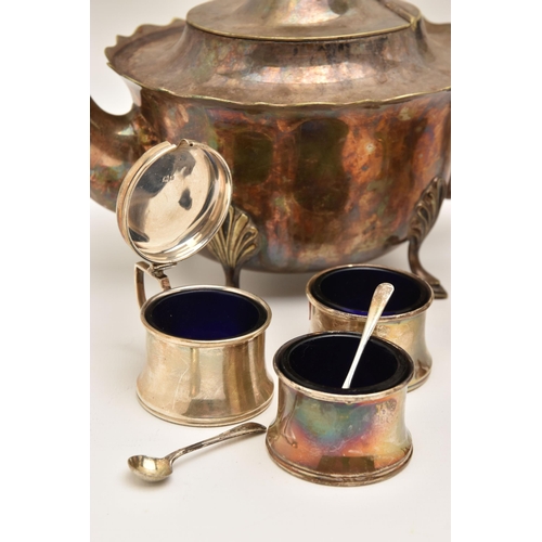 518 - SILVER AND WHITE METAL ITEMS, to include two silver salts and a matching mustard with hinged cover a... 