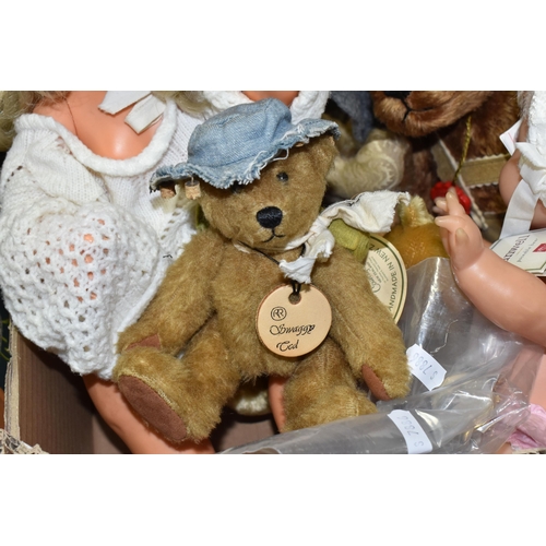 929 - A BOX OF TEDDY BEARS AND DOLLS, ETC, to include a Judy Taylor 'Aunt Eleanor' limited edition 1/1 col... 