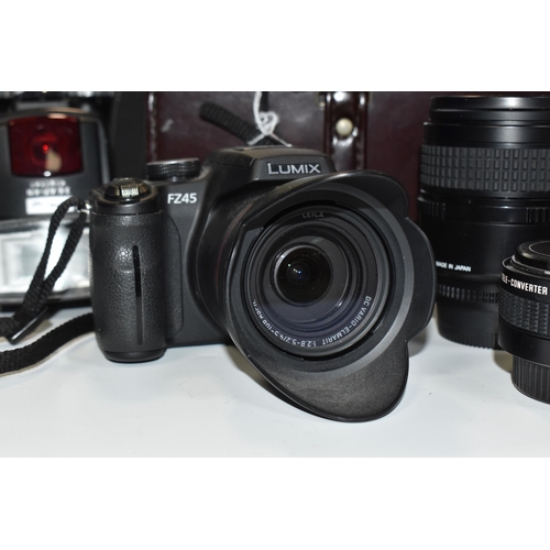 945 - NIKON AND PANASONIC LUMIX PHOTOGRAPHIC EQUIPMENT etc, to include a Nikon D5000 digital SLR camera wi... 